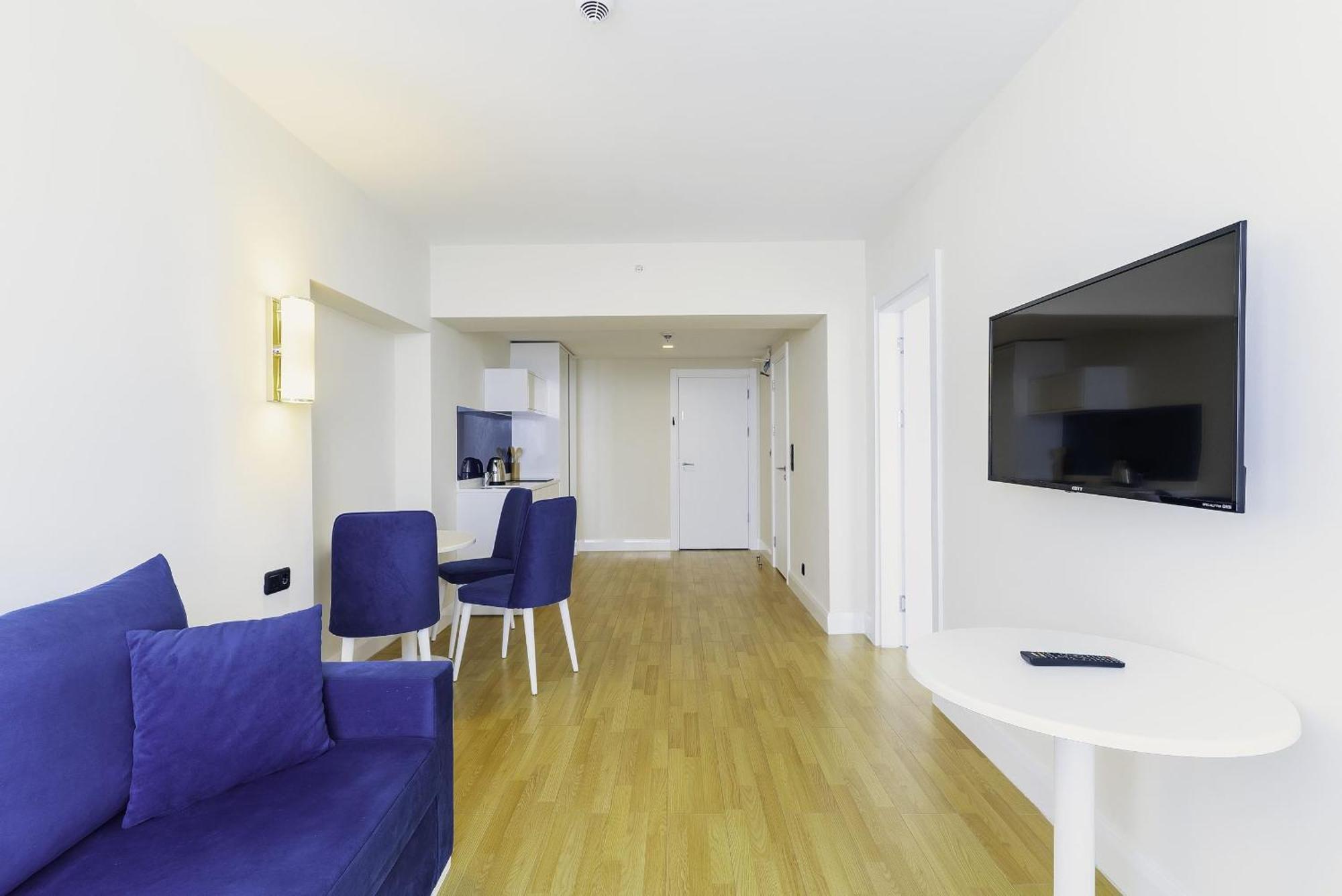 Orbi City Superhost バトゥーミ エクステリア 写真