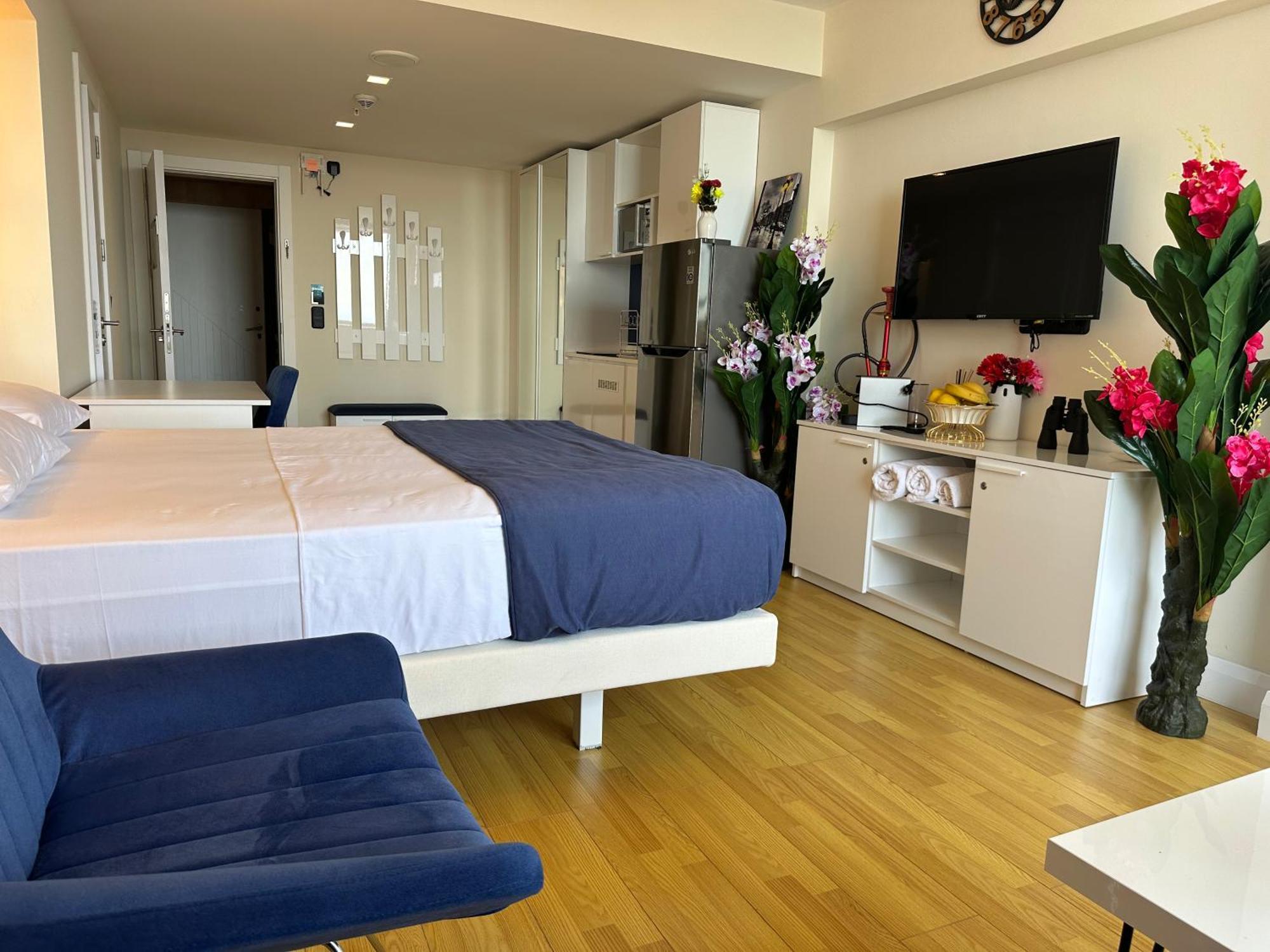 Orbi City Superhost バトゥーミ エクステリア 写真
